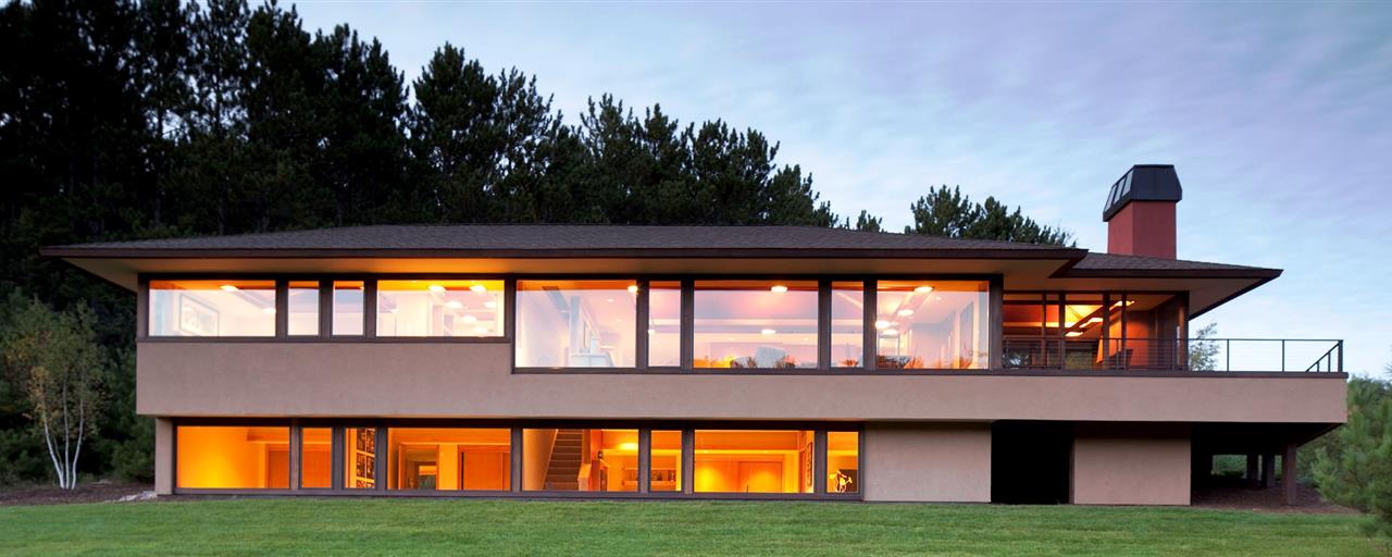 Avant-Garde Usonian - Exterior 1