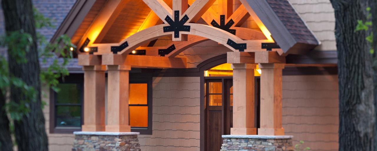 Refined Lodge on Ride Place - Exterior 2
